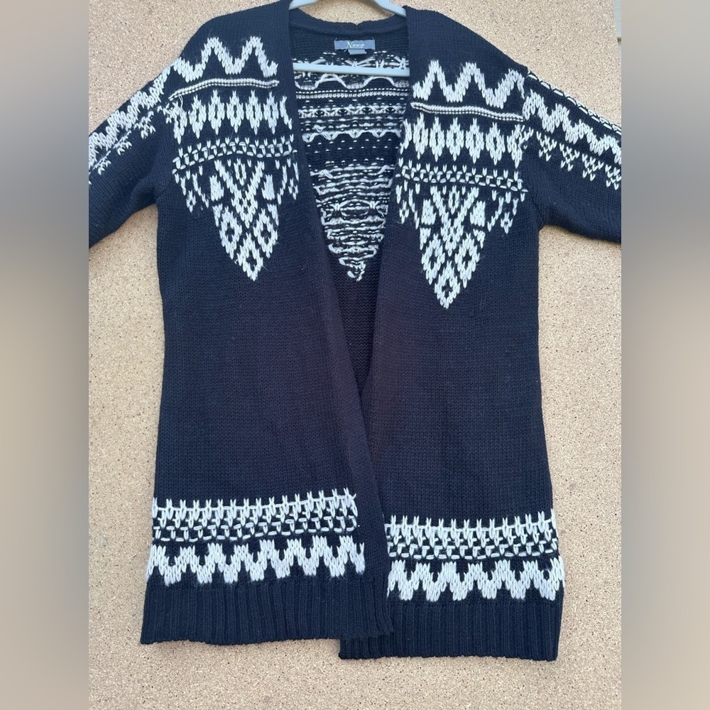 Natural Reflections Black and White Cardigan Sweater Vintage Size Medium
